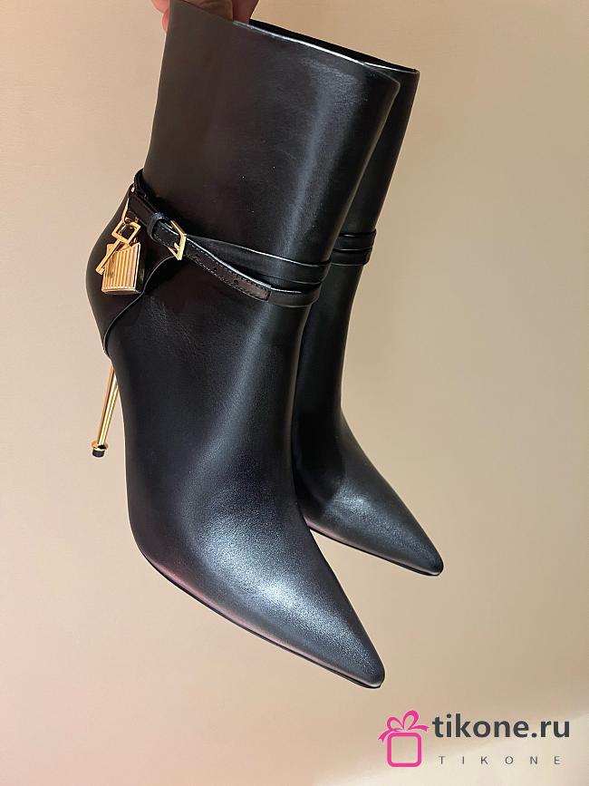 Tom Ford Black Pointed-toe Ankle Boots - 1