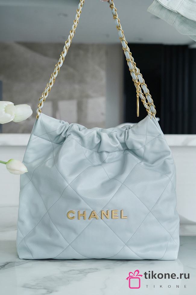 Chanel Metallic Calfskin Blue Tote - 35×37×7cm - 1