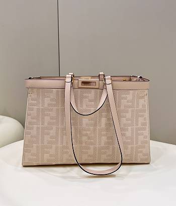 Fendi Peekaboo Light Pink Large Tote Bag - 41×16×28cm