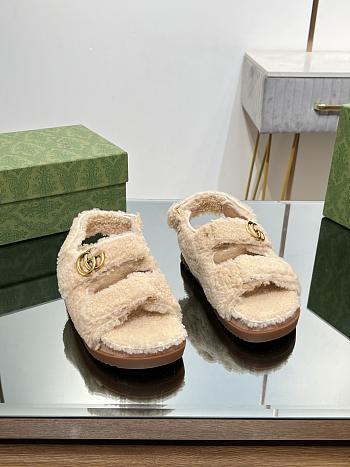 Gucci Beige Merimo Wool Sandals