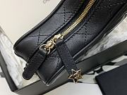 Chanel Black Star Handbag - 22.5x22.5x6cm - 5