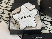 Chanel White Star Handbag - 22.5x22.5x6cm - 1