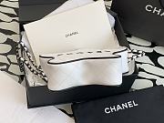 Chanel White Star Handbag - 22.5x22.5x6cm - 4