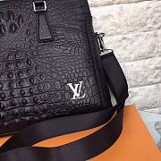 Louis Vuitton Black Crocodile Leather Bag 39cm - 3