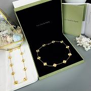 Van Cleef & Arpels Vintage Gold Alhambra Necklace - 5