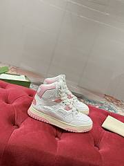 Gucci Pink Trainers - 1