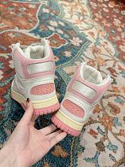 Gucci Pink Trainers - 5