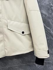 Bubbery Vintage White Hooded Down Jacket - 3