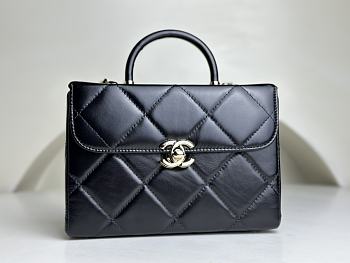 Chanel Bag Ceiling With Gold Buckle Strap - 13.5x19x8cm 