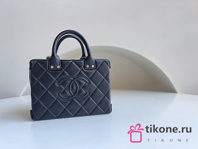Chanel Vanity Case Bag - 11.5x15x8.5cm - 1