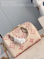 LV Speedy 20 Bandouliere White/Pink - 20.5x13.5x12cm - 5