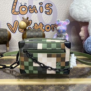 Louis Vuitton Virgil Abloh Soft Trunk - 18.5x13x8cm