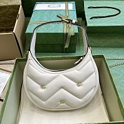 Gucci Marmont White Half-Moon Shaped Mini Bag - 21x16x5cm  - 3