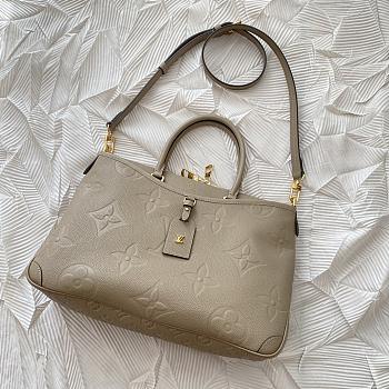 Louis Vuitton M46488 Trianon Beige Tote Bag - 36×22×9cm