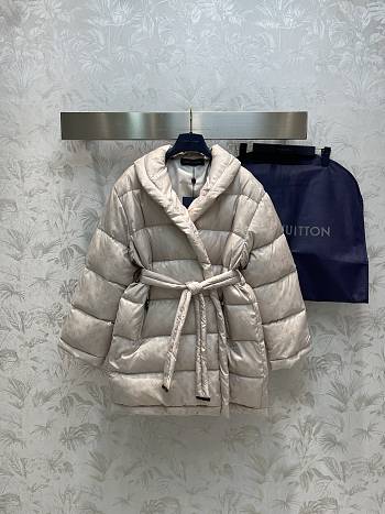 Louis Vuitton Puffer White Coat