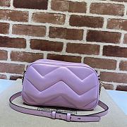 Gucci Marmont Pink Irisdescent Leather Bag - 24x12x7cm - 2