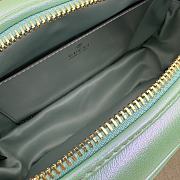 Gucci Marmont Green Irisdescent Leather Bag - 24x12x7cm - 4