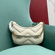 Gucci Marmont Half-Moon-Shaped White Mini Bag - 26x17x4cm - 4