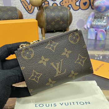 Louis Vuitton M82381 Portefeuille Lisa Brown Wallet - 9x11.5x1.5cm