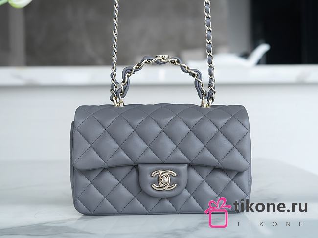 Chanel 23k Lambskin Grey Flap Bag - 13x20x9cm - 1