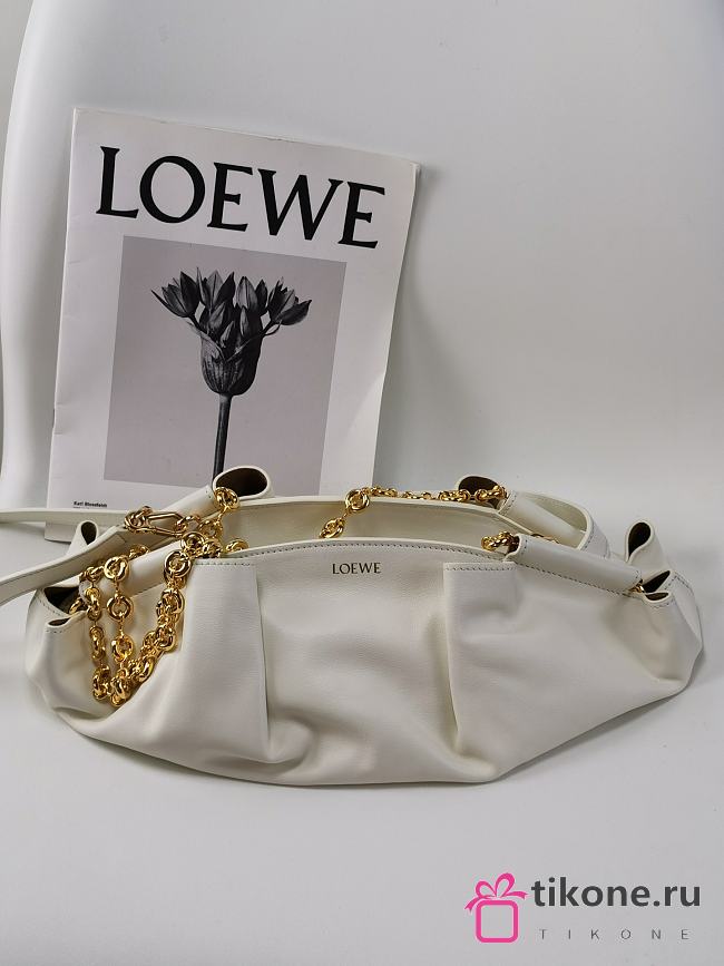 Loewe Paseo Flamenco In White Leather - 35x21x11.5cm - 1