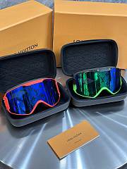 Gucci Eyewear Multicolor Ski Mask  - 2