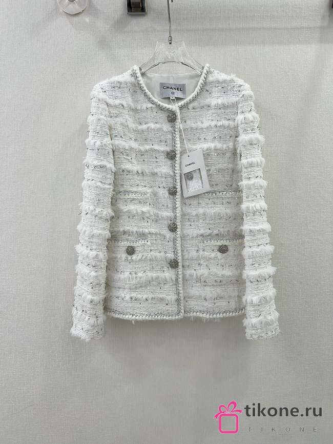 Chanel Jackets White Tweed With Fur - 1