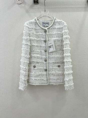 Chanel Jackets White Tweed With Fur