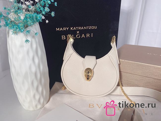 Bvlgari White Micro Leather Serpenti Bag - 19.5x20x5cm - 1