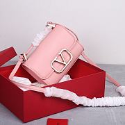 Valentino Garavani VLogo Pink Leather Bag - 18x13x5cm - 1