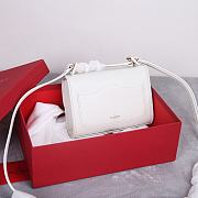 Valentino Garavani VLogo White Leather Bag - 18x13x5cm - 3