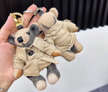 Bubbery Thomas Teddy Key Chain 01