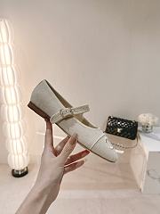 Chanel Beige Flats Shoes - 4