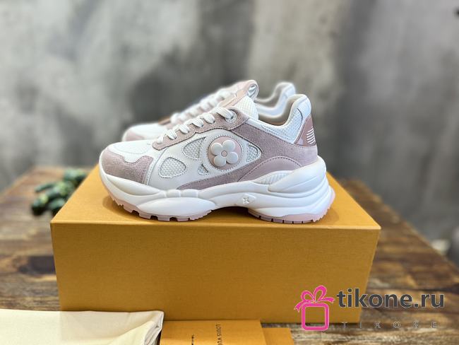 Louis Vuitton Run 55 'Pink Comfort Low‑Top'  - 1