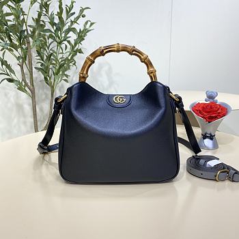 Gucci Diana Small Black Shoulder Bag - 30x23x6.5cm