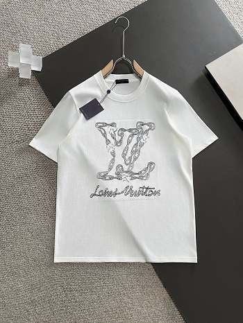 Louis Vuitton Men's T-shirt White 