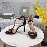 Tomford Glossy Burgundy Leather T-Strap Sandals - 1