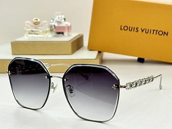 Louis Vuitton Z2081 - 62x16x145