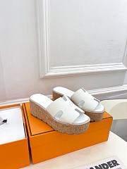 Hermès Eze 30 White Sandals - 1