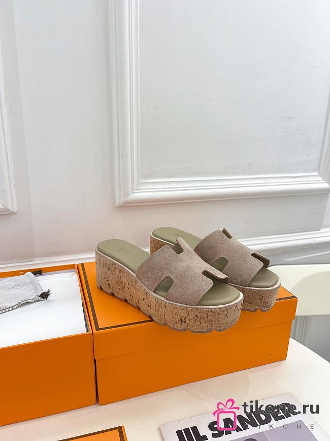 Hermes Eze 30 Suede Goatskin Cork Sandals - 1