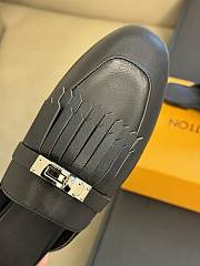 Hermes Oz Mule Noir Sandals - 5