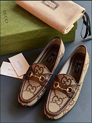 Gucci Loafer With Interlocking G Horsebit In Brown Leather - 1