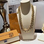 LV's Hollow Logo Ring V Necklace & Ring Twist  - 1
