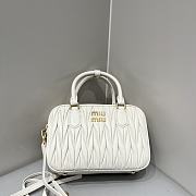 Miumiu White Matelassé Leather Medium Bag 24cm - 3