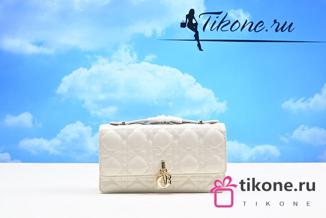 Dior Miss Mini Bag In White 20cm - 1