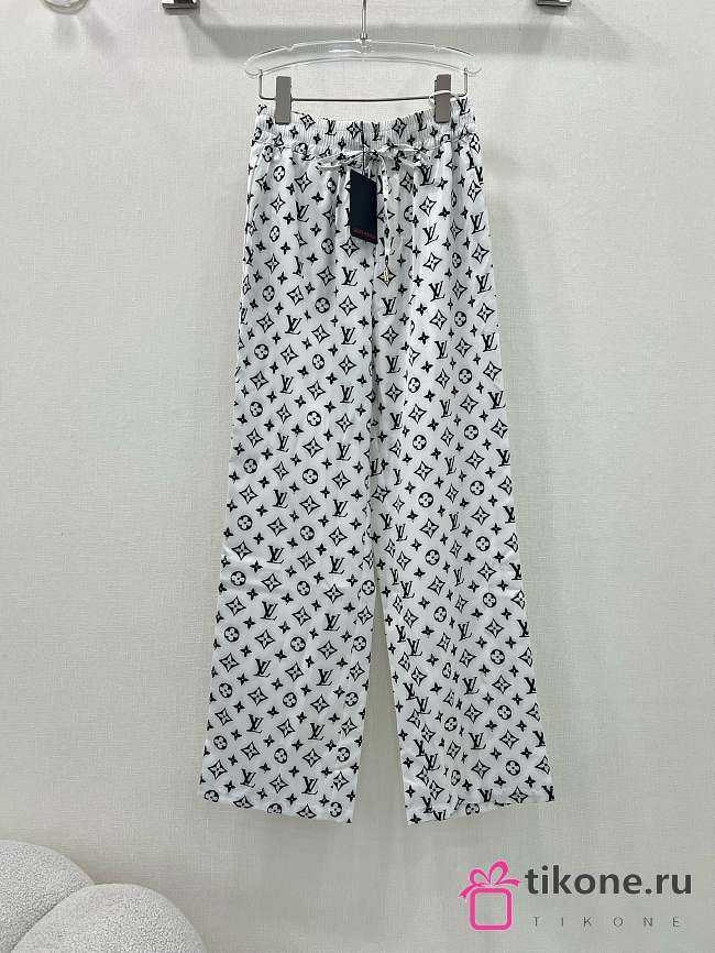 Louis Vuitton Monogram Black/White Pants - 1