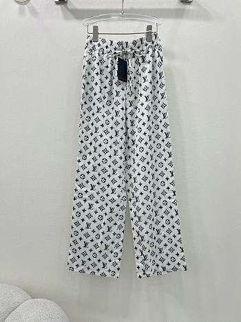 Louis Vuitton Monogram Black/White Pants