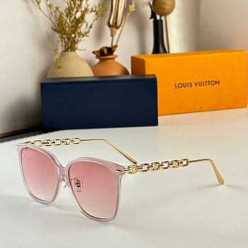 Louis Vuitton Square Glasses 