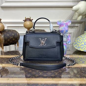 Louis Vuitton Lockme All Black - 23x17x10cm