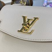 Louis Vuitton Lockme In Greige - 23x17x10cm - 2
